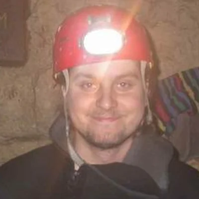 Pintér Gábor (Pinti)